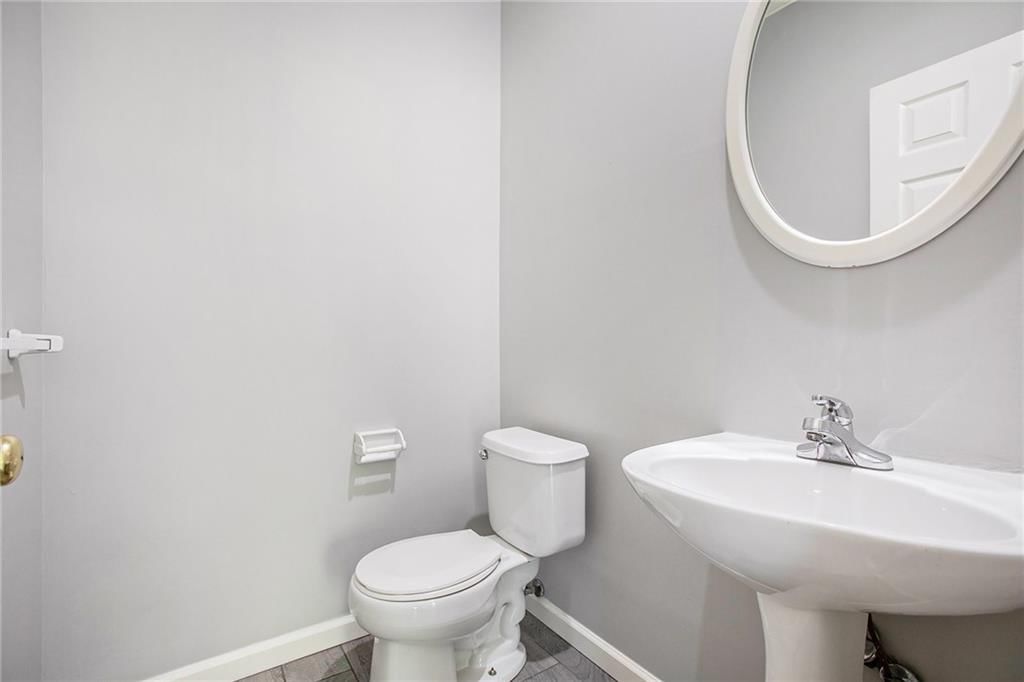9215 Boehm Drive — photo 8