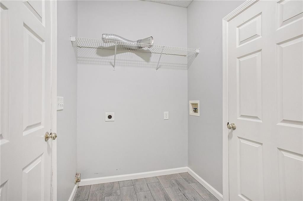 9215 Boehm Drive — photo 9