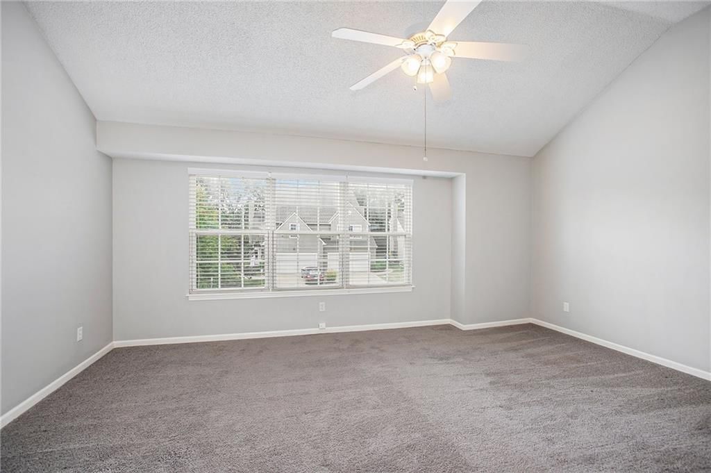 9215 Boehm Drive — photo 10