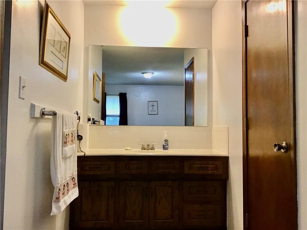 9004 W 48th Terrace — photo 20
