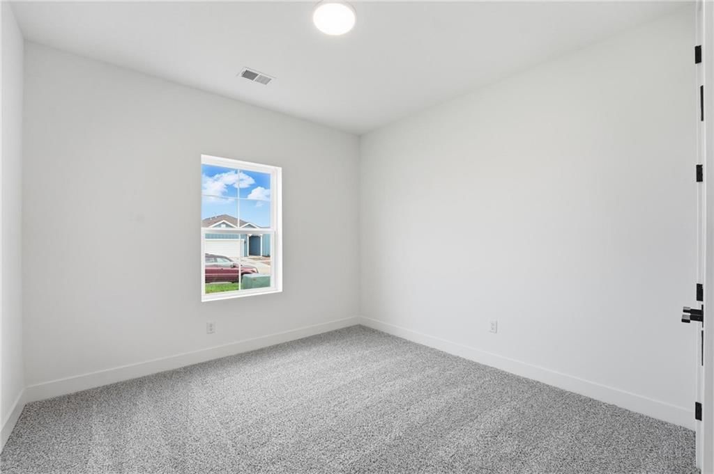 20664 Barker Street — photo 11