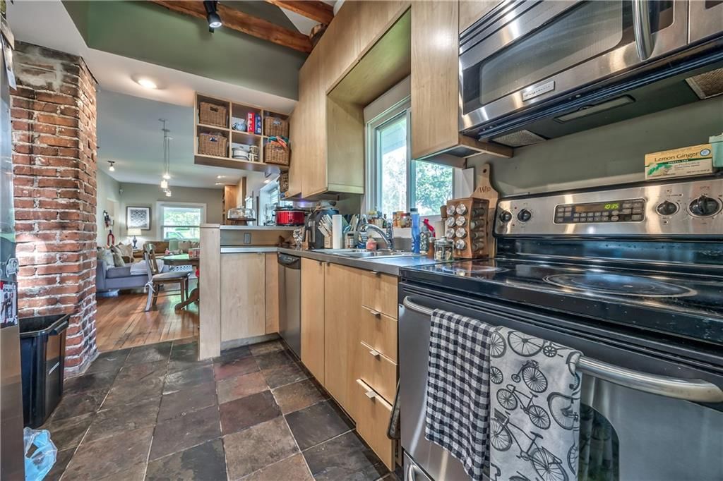 4441 Fairmount Avenue — photo 6