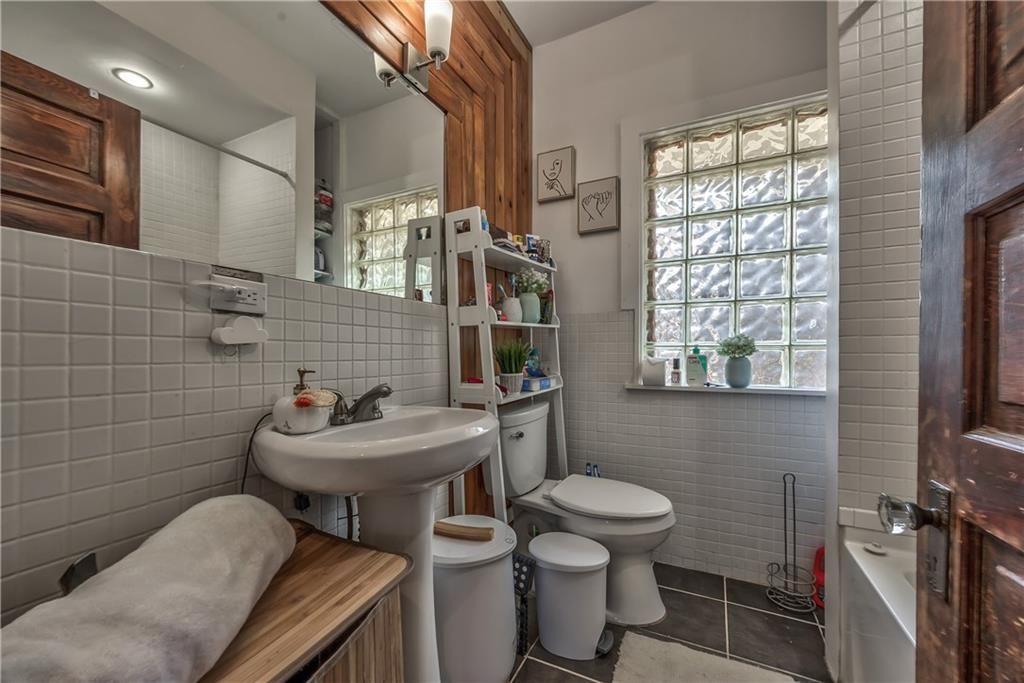 4441 Fairmount Avenue — photo 11