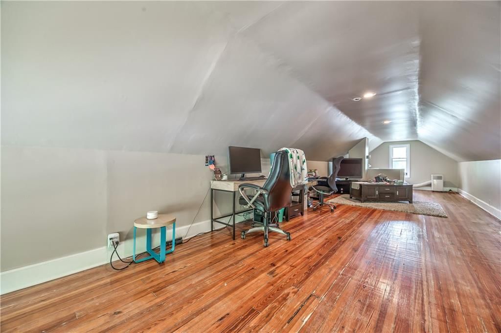 4441 Fairmount Avenue — photo 15