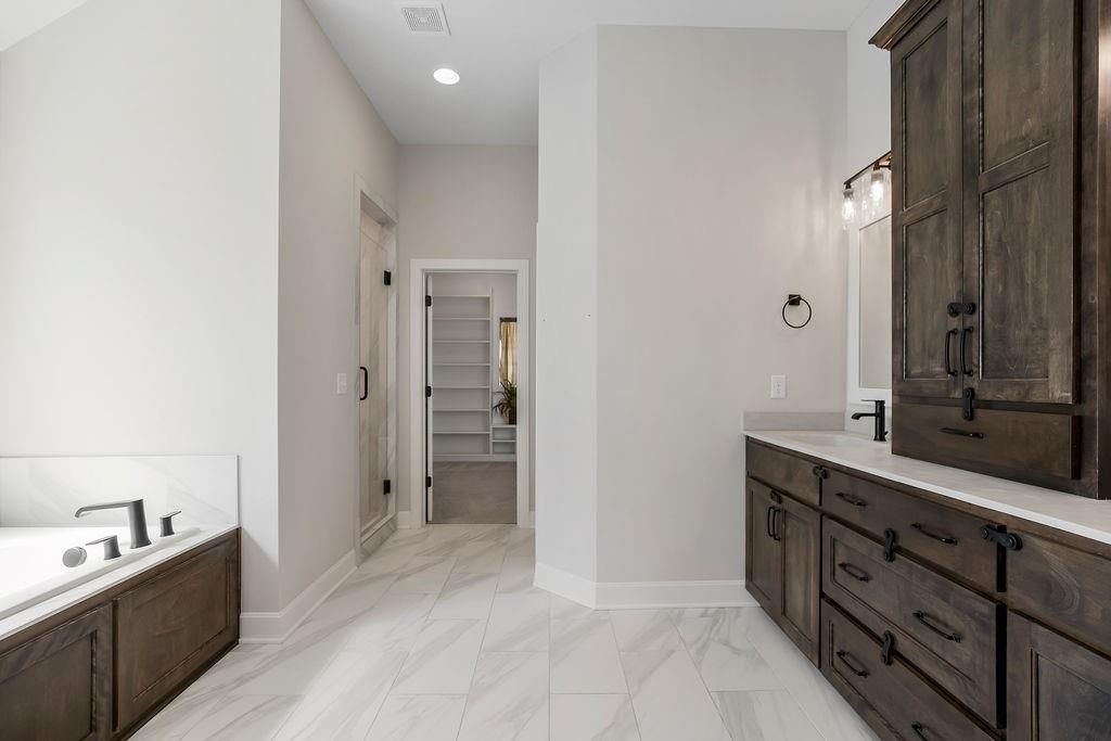 2055 NW Obrien Road — photo 5