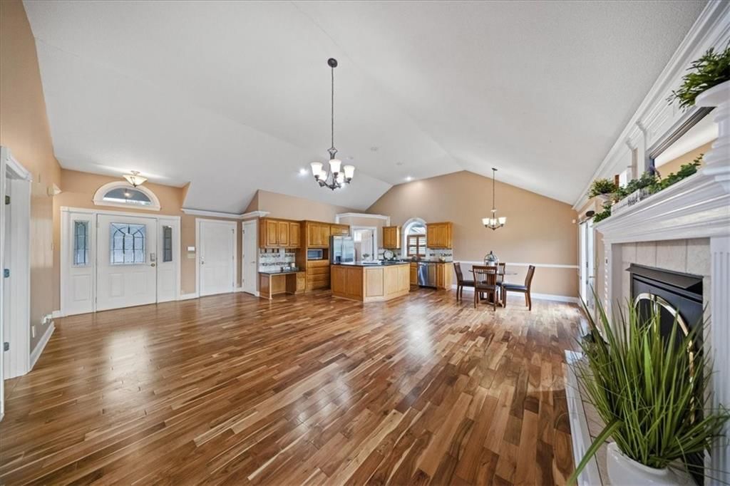 1908 NE Red Oak Lane — photo 8