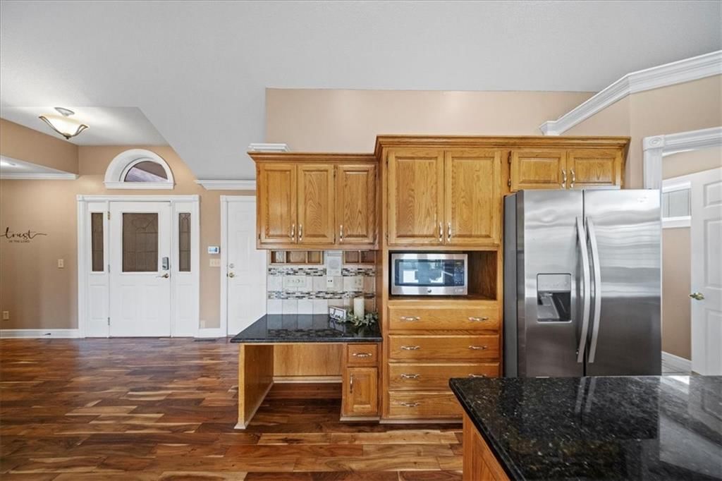1908 NE Red Oak Lane — photo 16