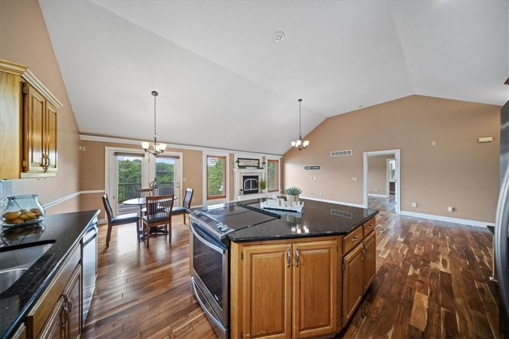 1908 NE Red Oak Lane — photo 21