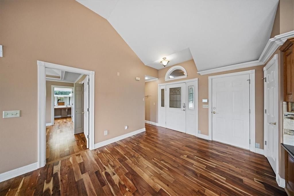 1908 NE Red Oak Lane — photo 24