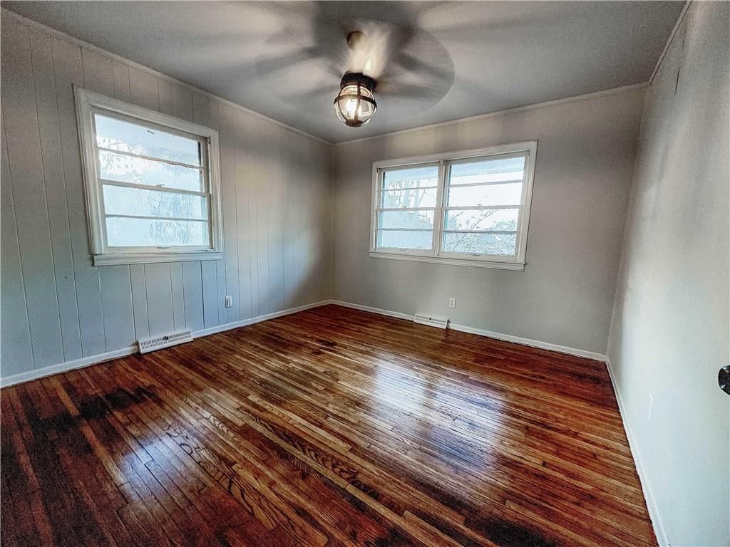 3811 Wyandotte Avenue — photo 14