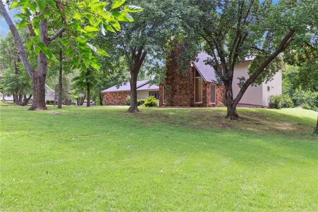 Photo 6 of 53 - 501 Taylor Road