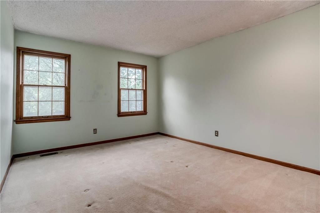 10404 Flint Street — photo 15