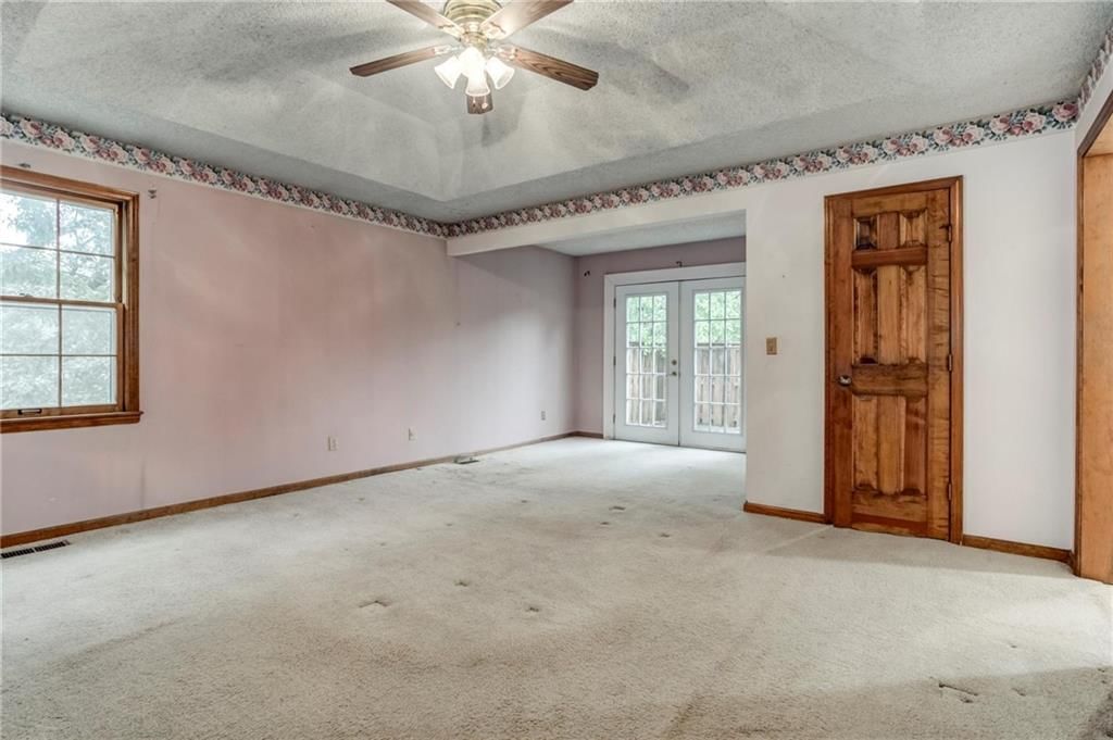 10404 Flint Street — photo 18