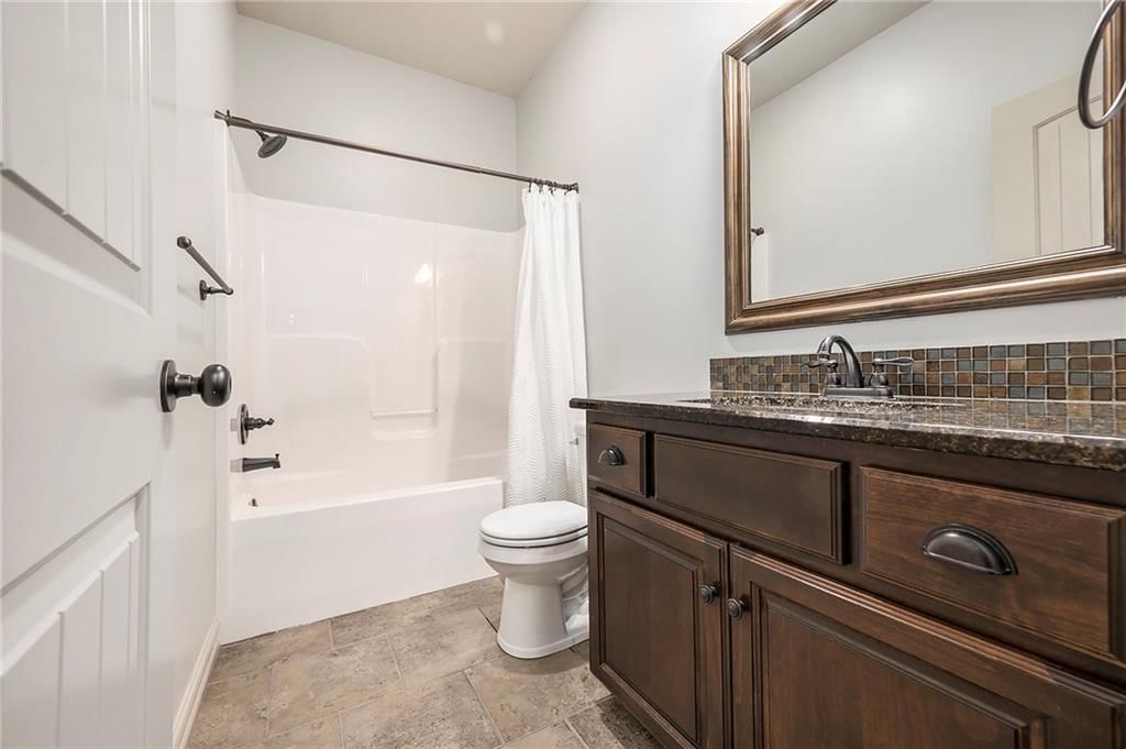 10601 N Euclid Avenue — photo 13