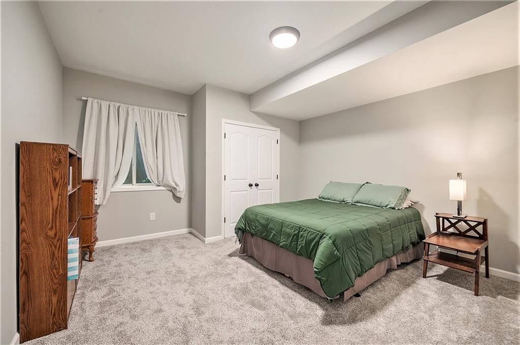 10601 N Euclid Avenue — photo 26