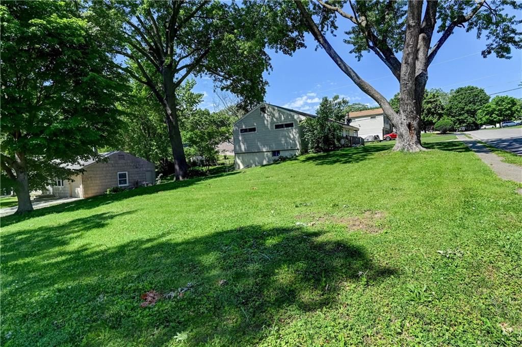 2917 N Mccomas Lane — photo 5