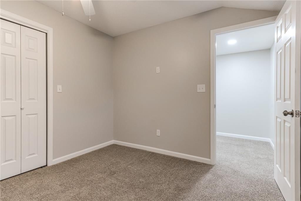 4316 Fisher Street — photo 10