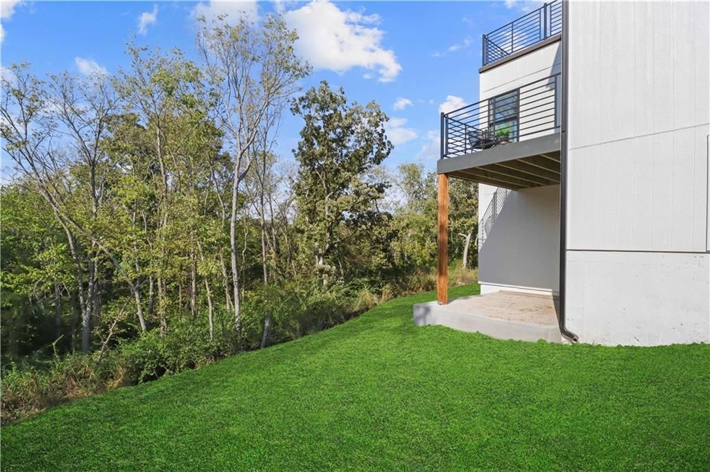 Photo 6 of 41 - 22520 W 93rd Street