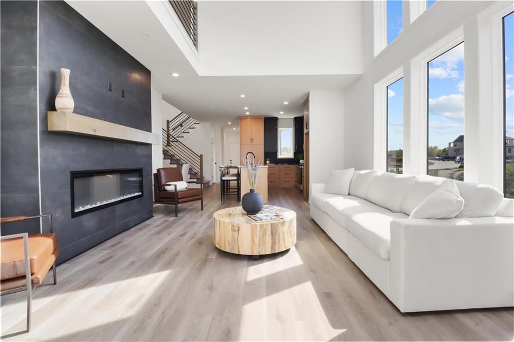 Photo 20 of 41 - 22520 W 93rd Street
