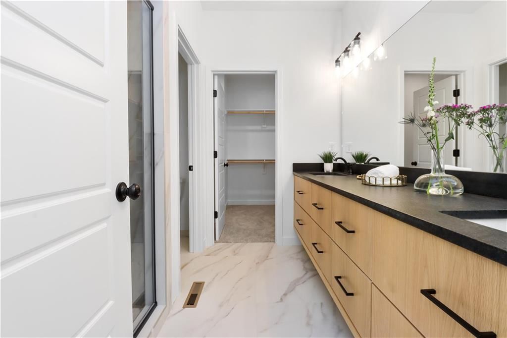 Photo 23 of 41 - 22520 W 93rd Street
