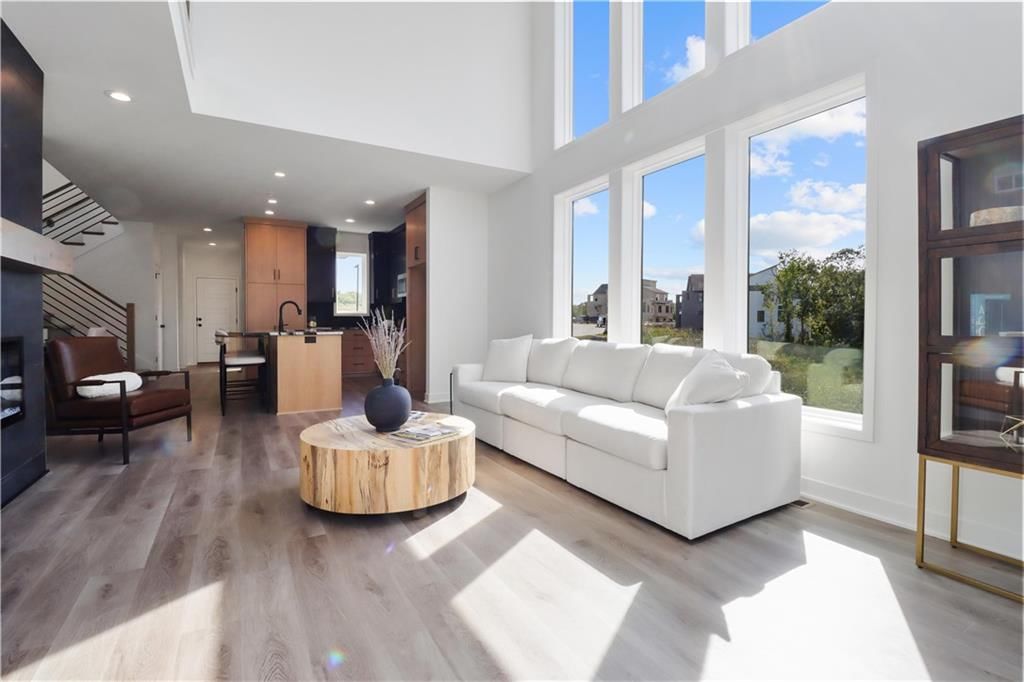 Photo 27 of 41 - 22520 W 93rd Street