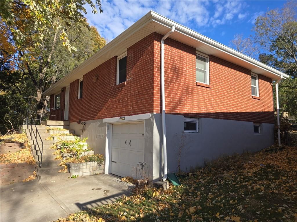 4947 N Newton Avenue — photo 3