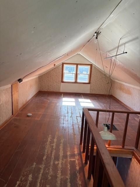 Photo 11 of 20 - 3223 Tauromee Avenue