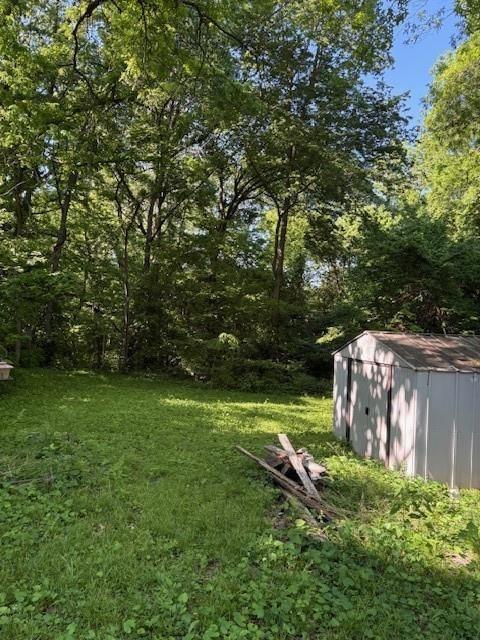 Photo 19 of 20 - 3223 Tauromee Avenue
