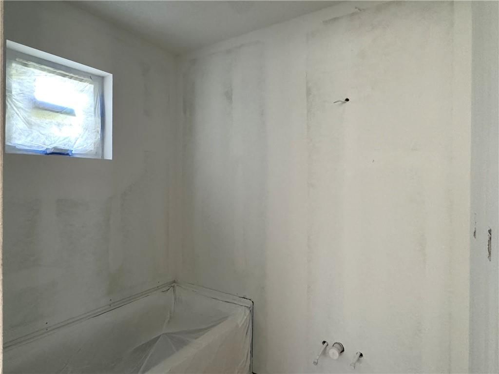 258 Sycamore Drive — photo 10