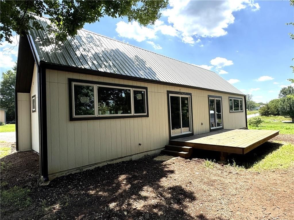 258 Sycamore Drive — photo 11