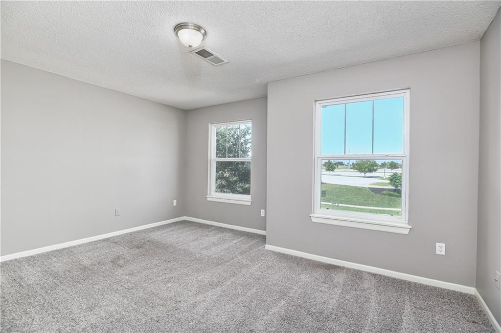 1855 W Spruce Street — photo 23