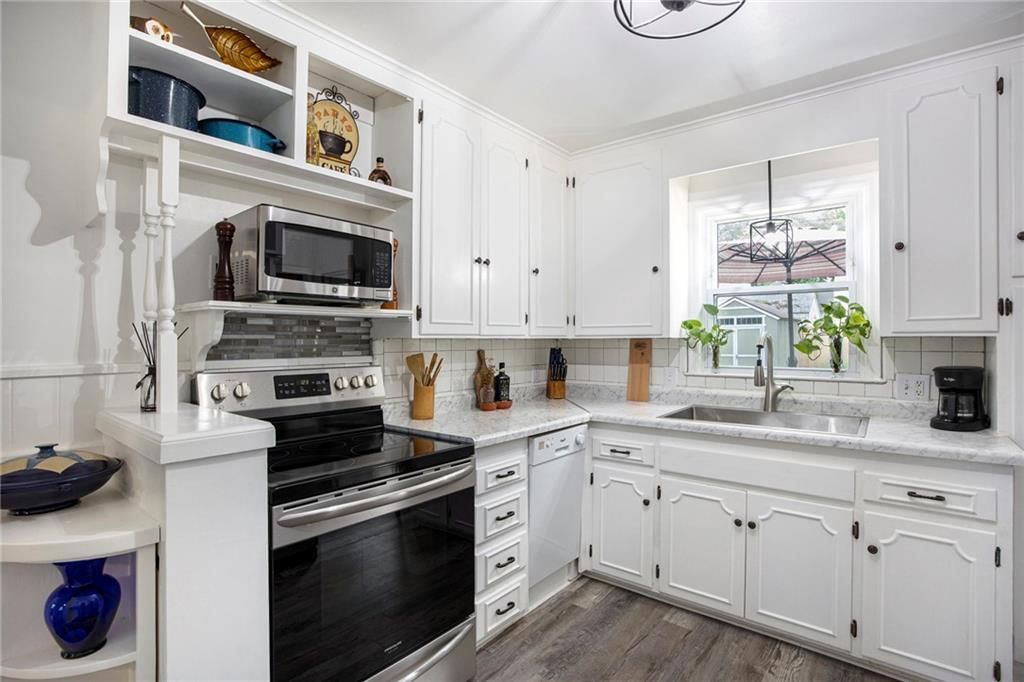 4520 W 54th Terrace — photo 8