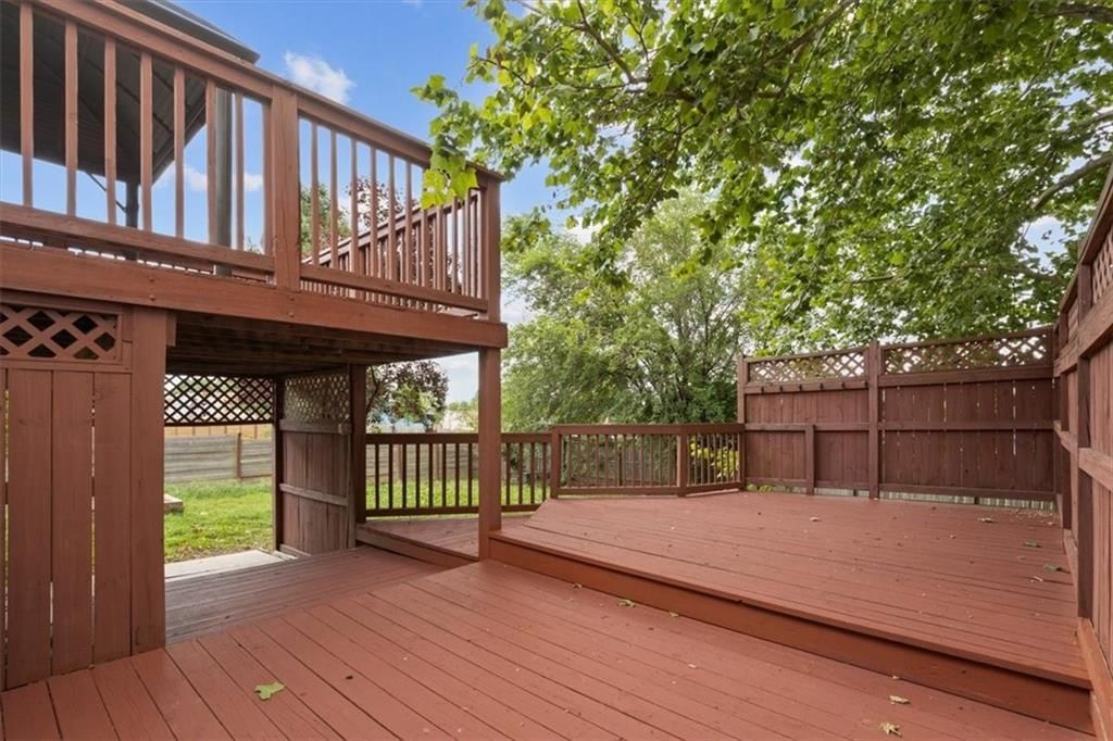 1324 Arrowhead Ridge — photo 18