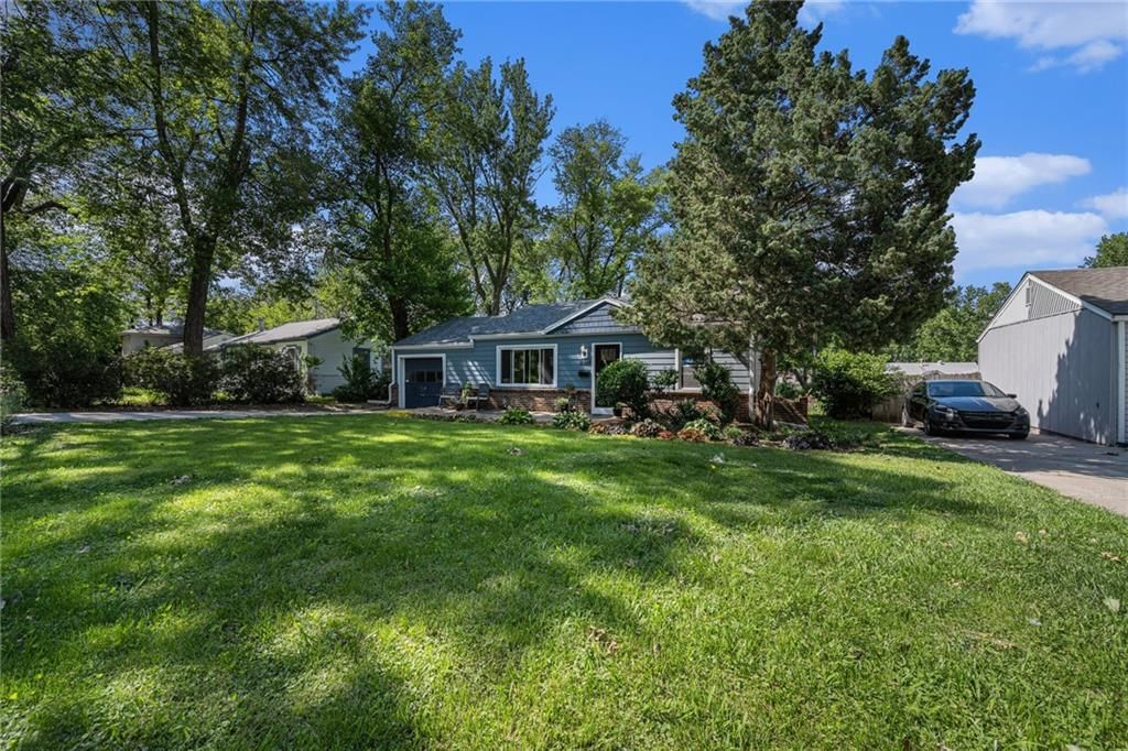 11410 W 68th Terrace — photo 3