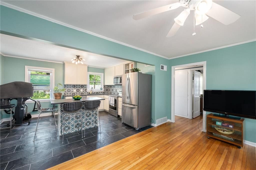 11410 W 68th Terrace — photo 11