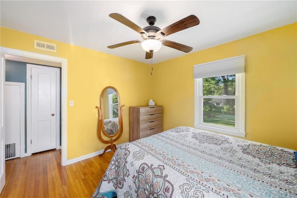 11410 W 68th Terrace — photo 17