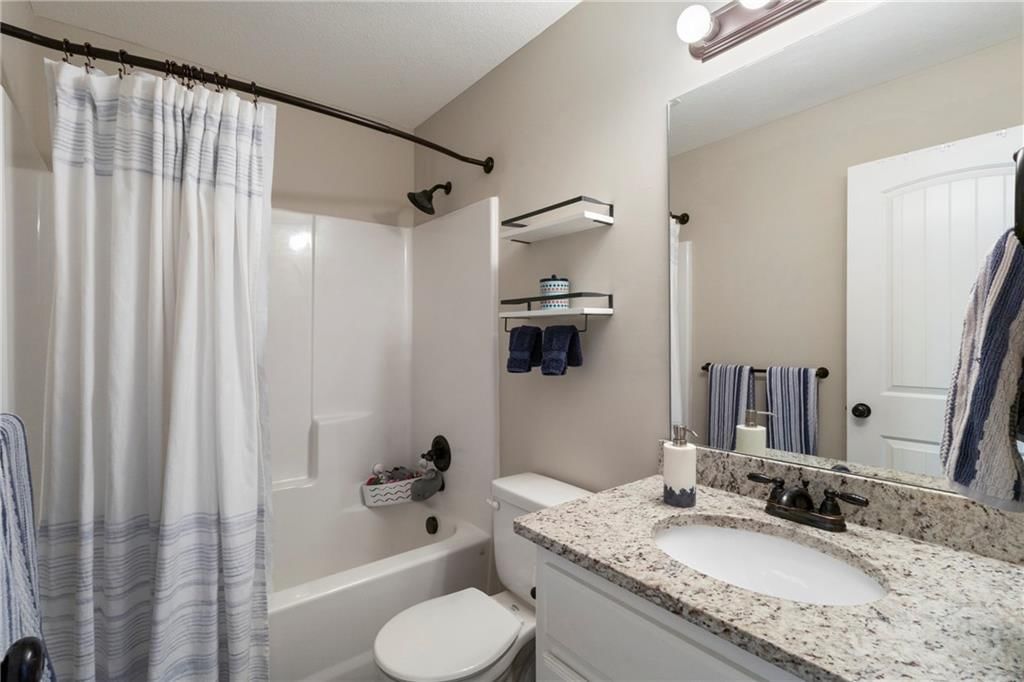 701 Hollis Avenue — photo 15