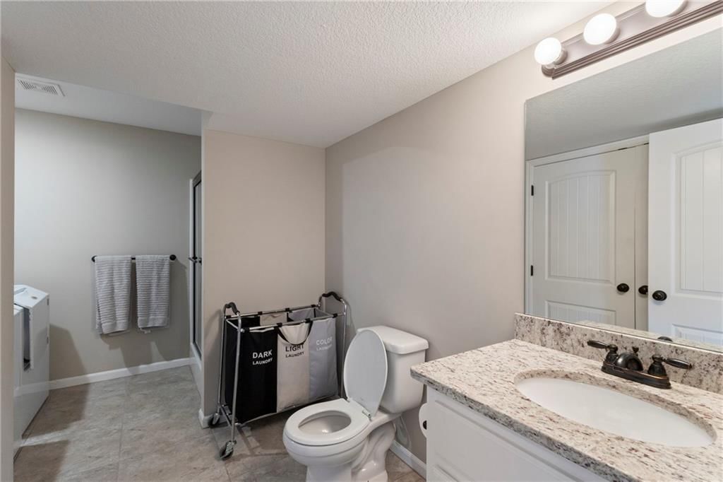 701 Hollis Avenue — photo 23
