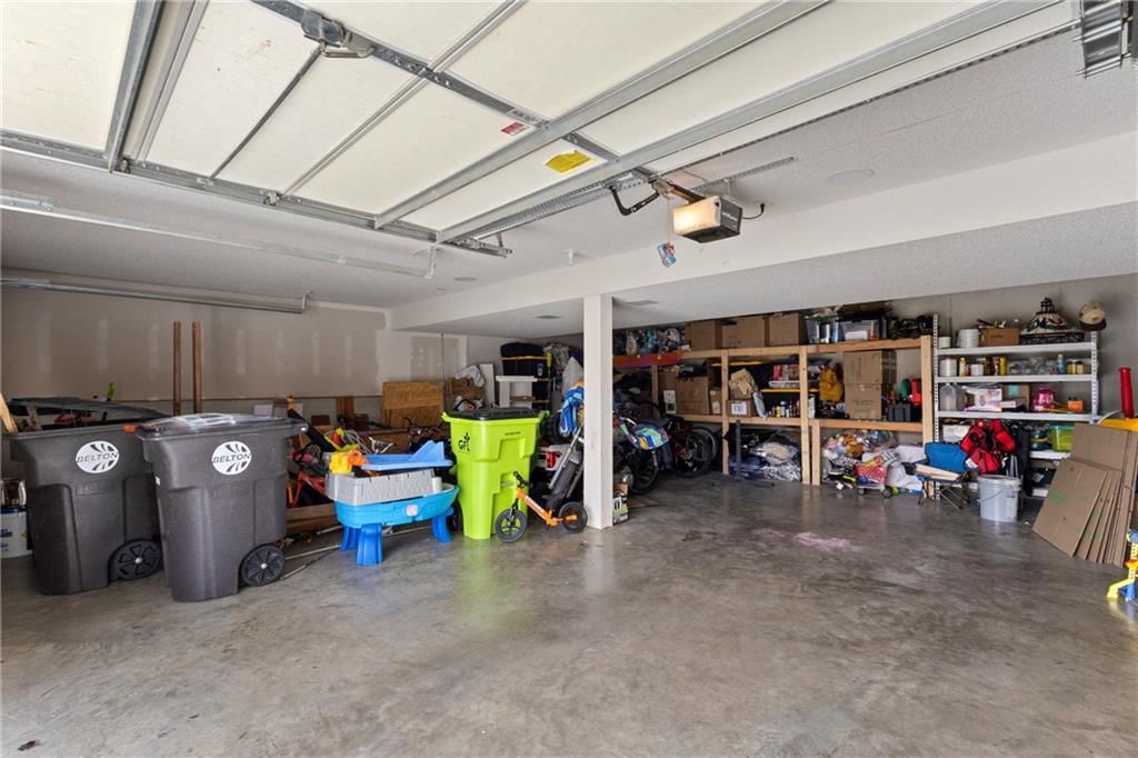 701 Hollis Avenue — photo 26