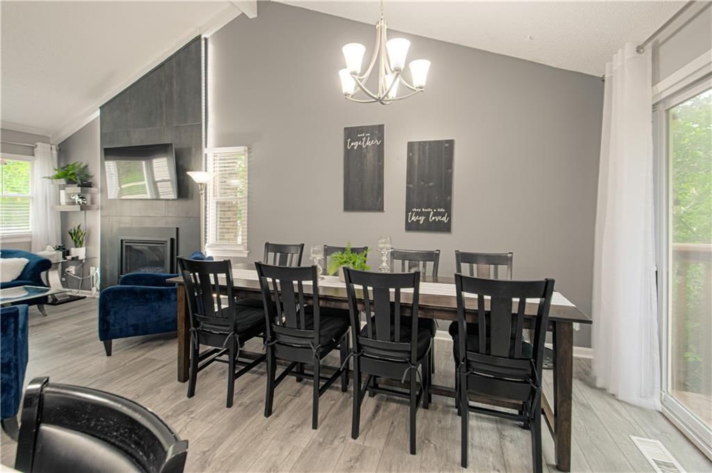 6804 NW Mokane Avenue — photo 14