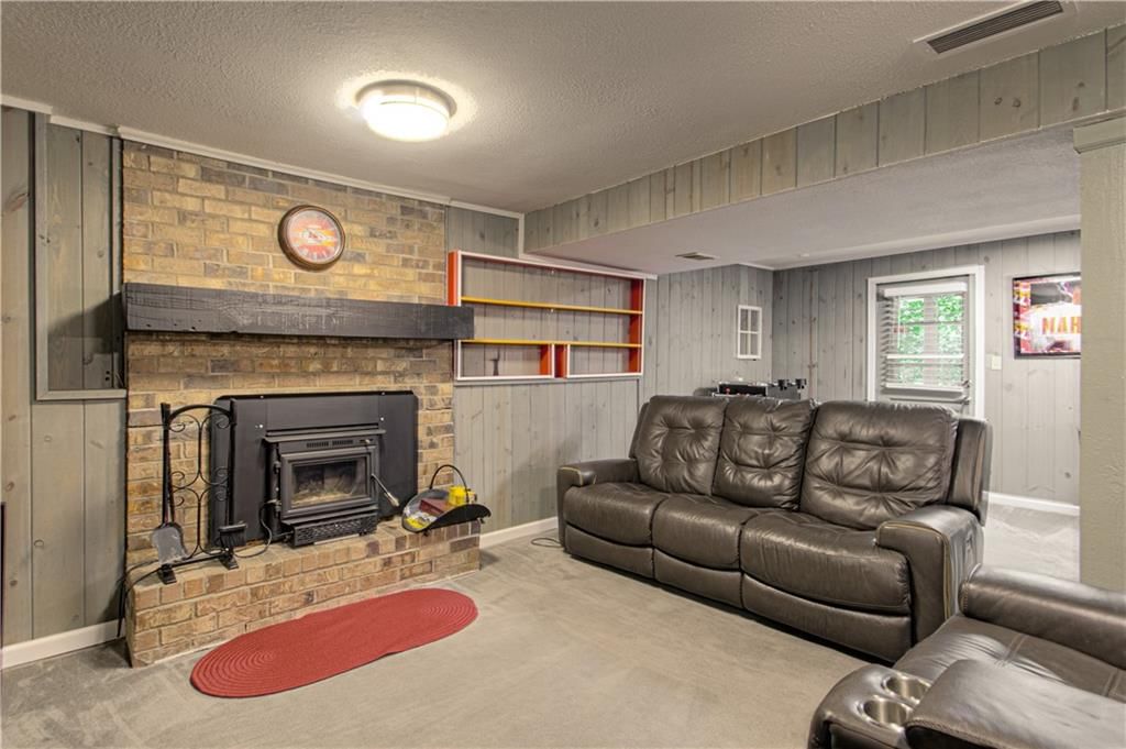 6804 NW Mokane Avenue — photo 29