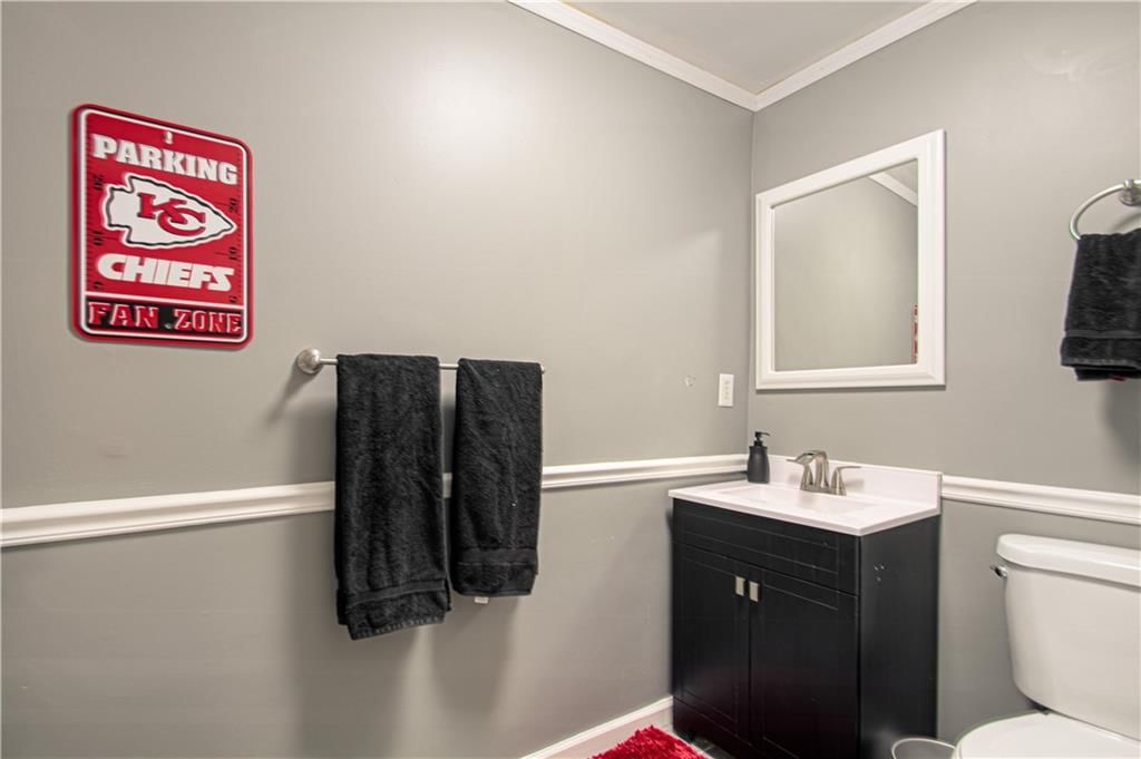 6804 NW Mokane Avenue — photo 33
