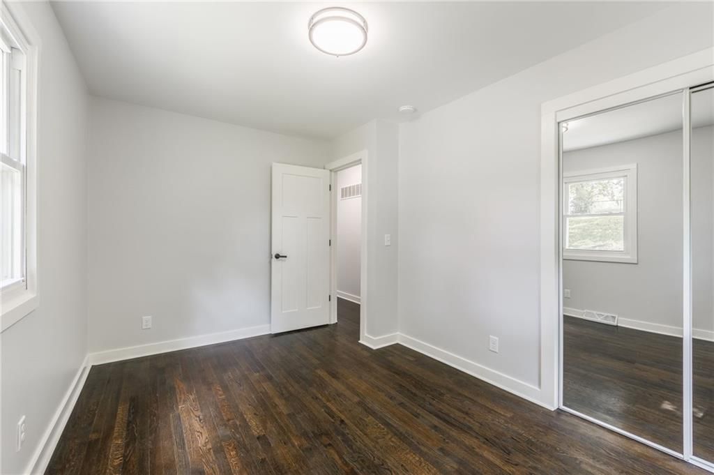 7929 NE 55th Street — photo 13