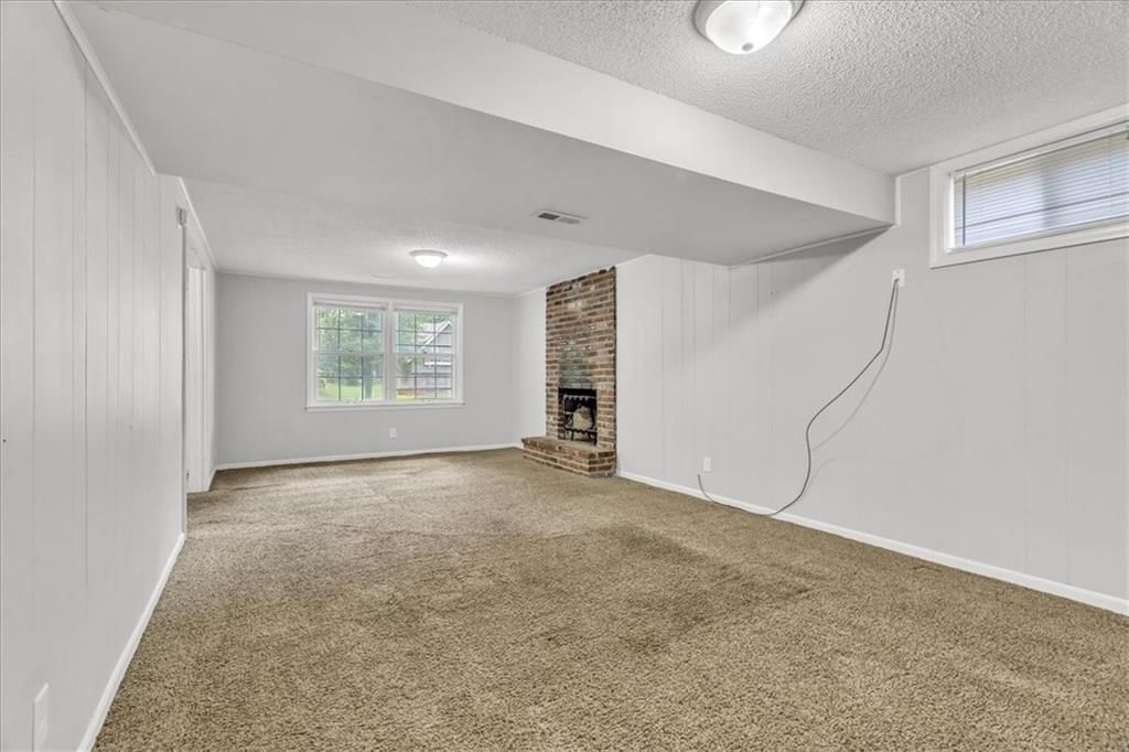 Photo 23 of 26 - 7321 Hardy Avenue