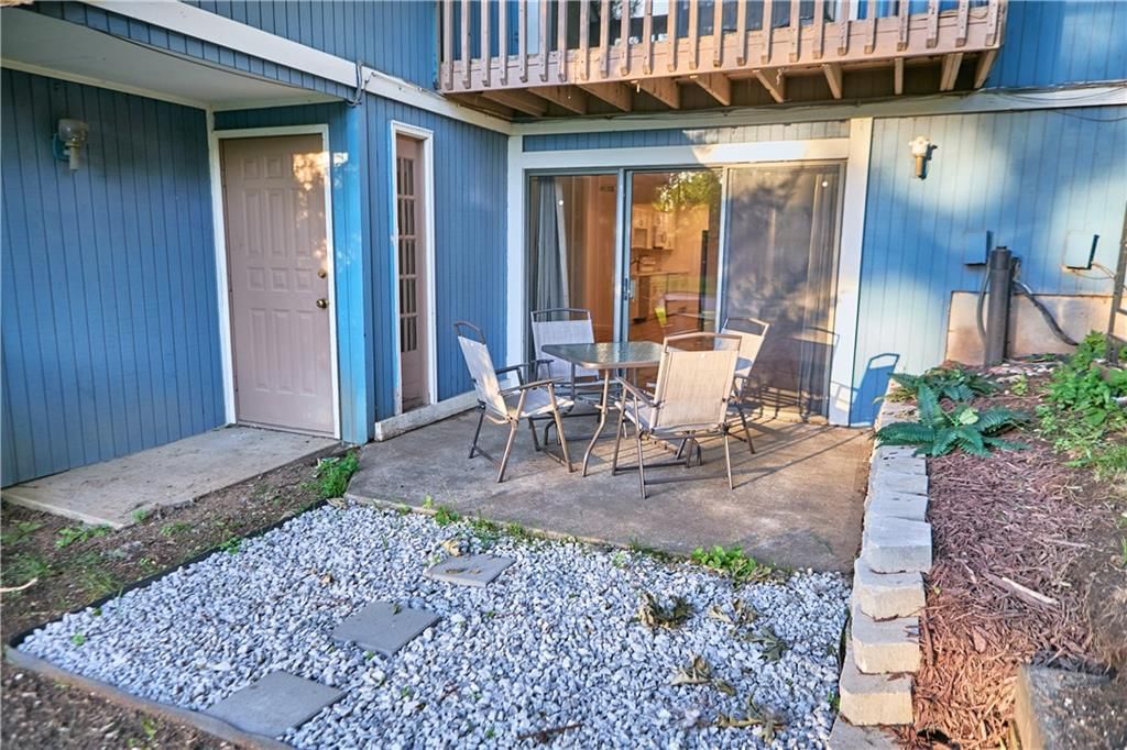 8133 Holmes Road — photo 19