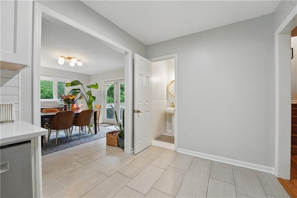 6829 Switzer Lane — photo 19