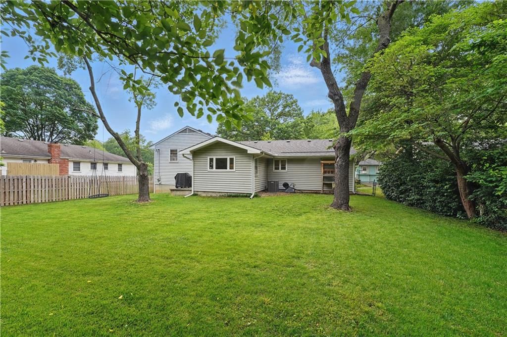 6829 Switzer Lane — photo 33