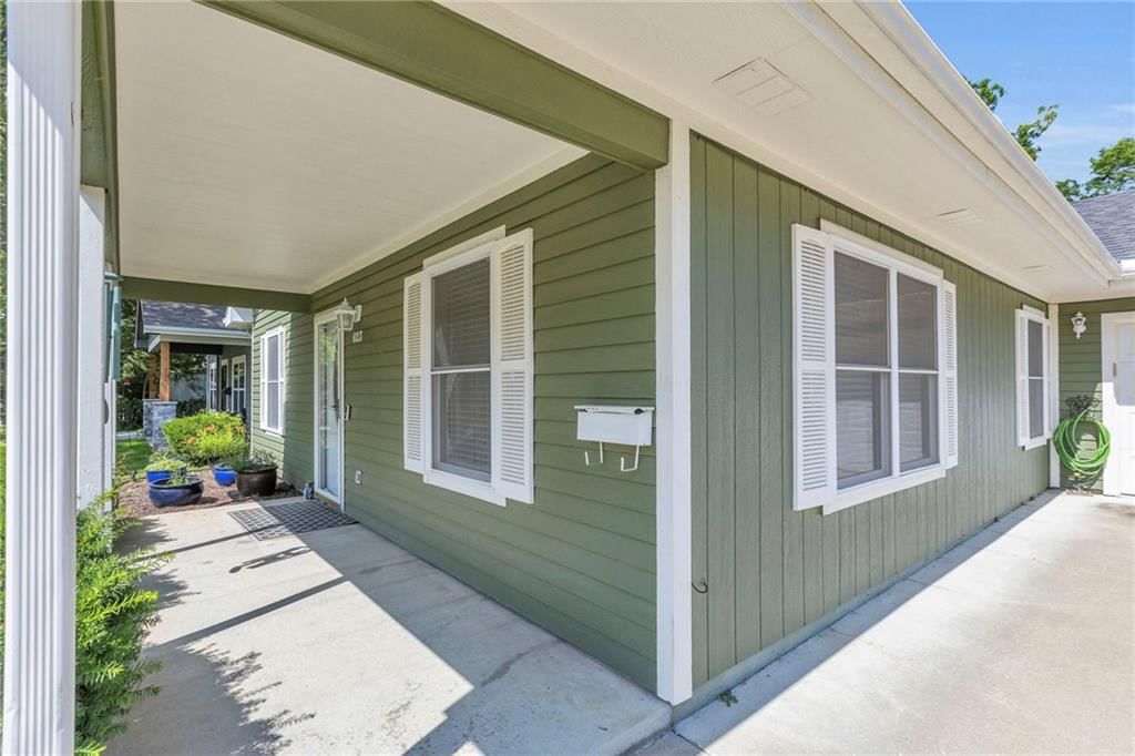 823 S Pecan Street — photo 6