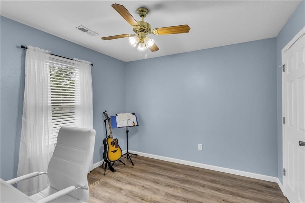 823 S Pecan Street — photo 22