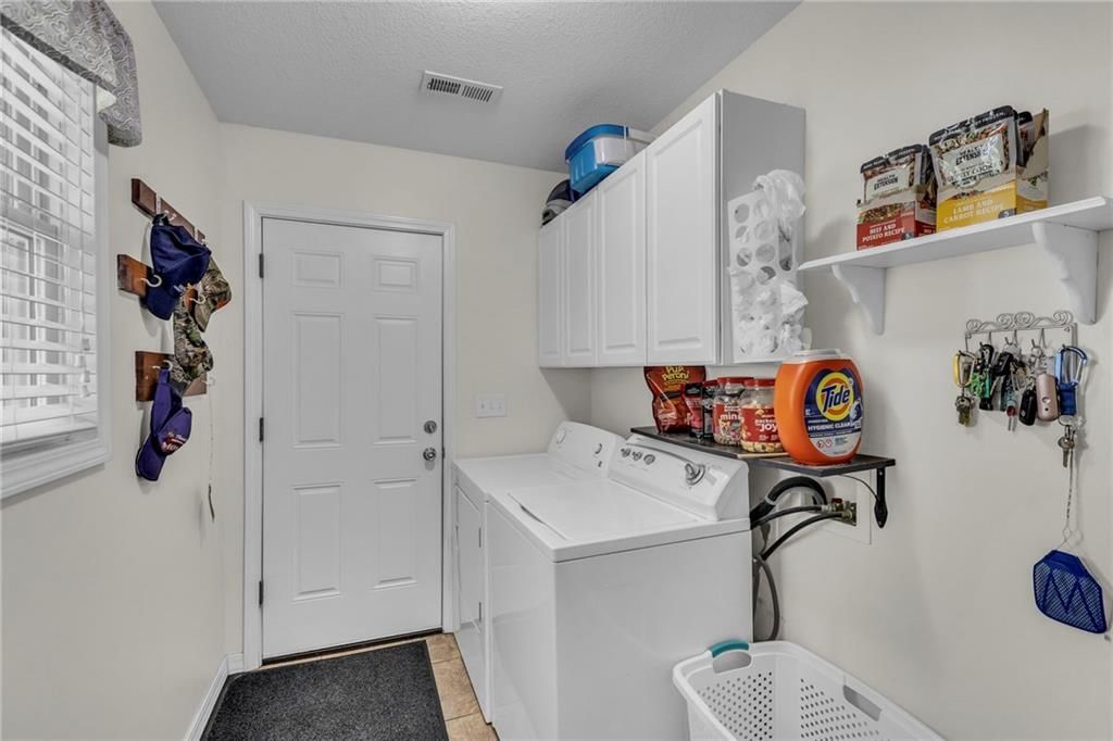 823 S Pecan Street — photo 27